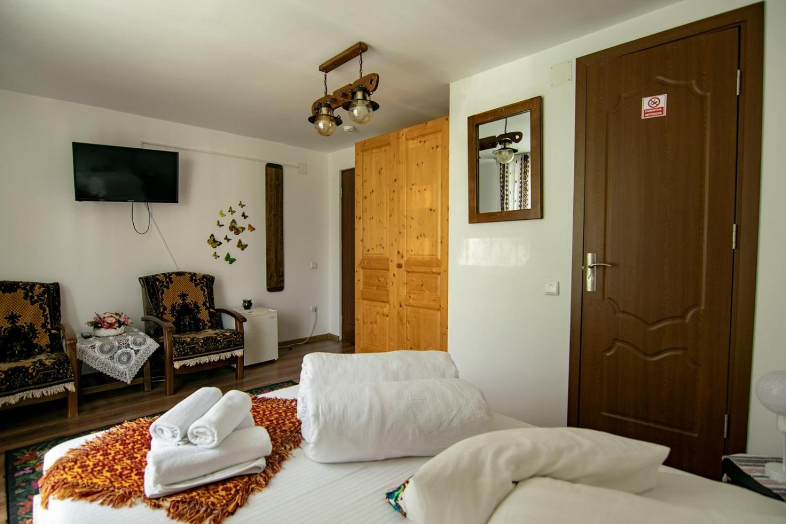 Lacrima Izei Villa Săcel Buitenkant foto