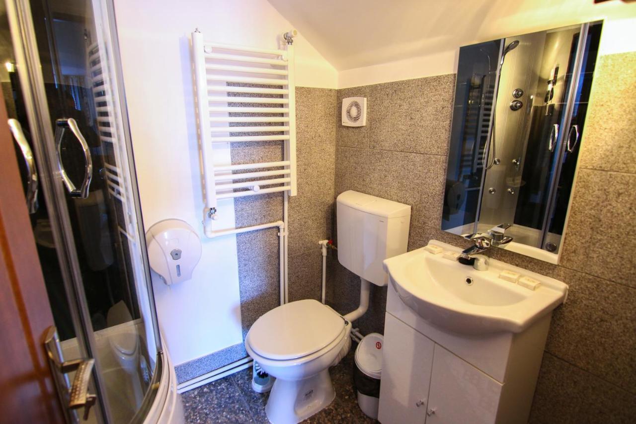 Lacrima Izei Villa Săcel Buitenkant foto